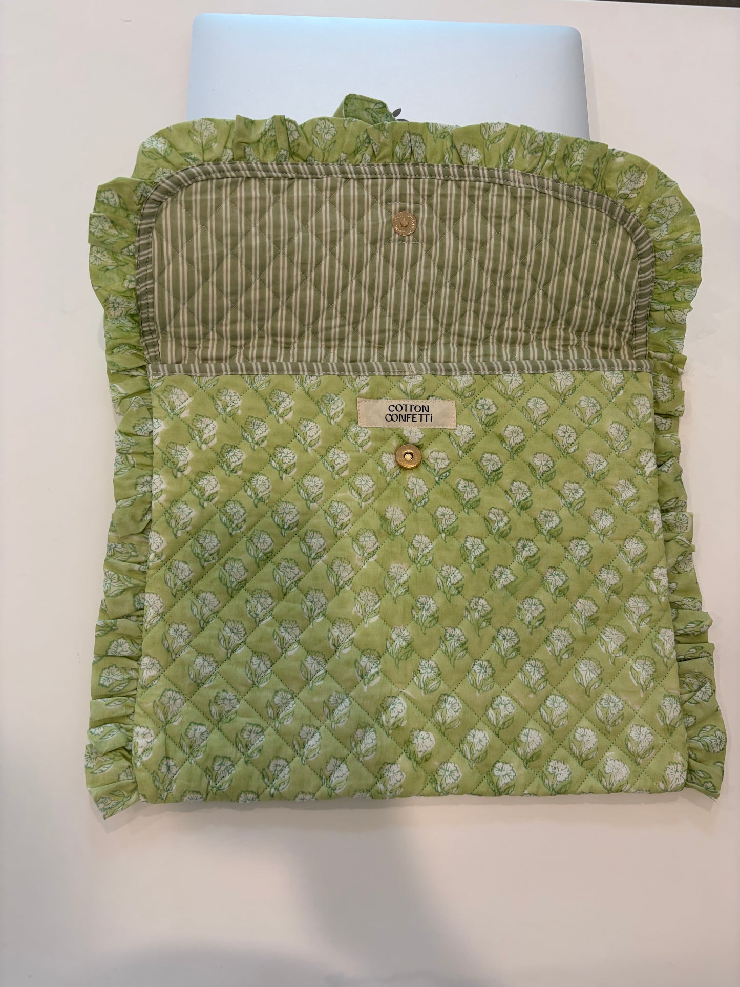 Honeydew Laptop/Book Sleeve