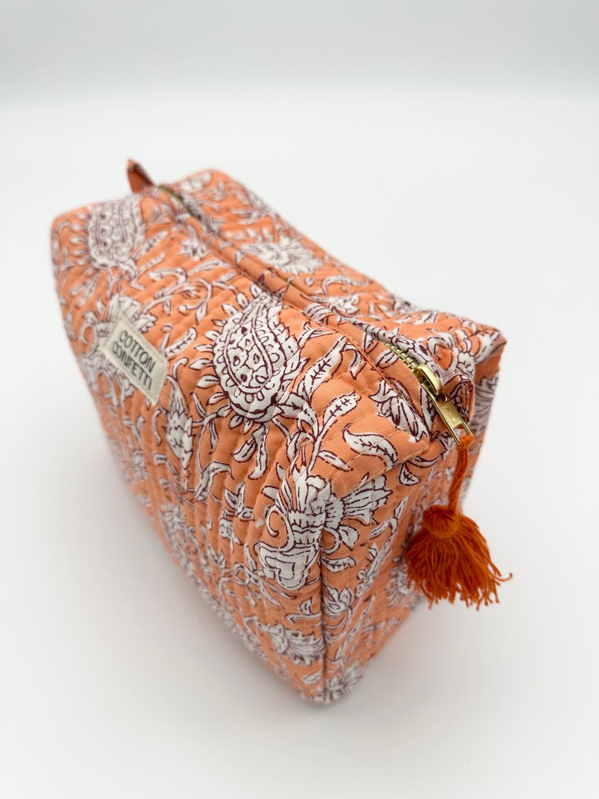 Amber Pouch