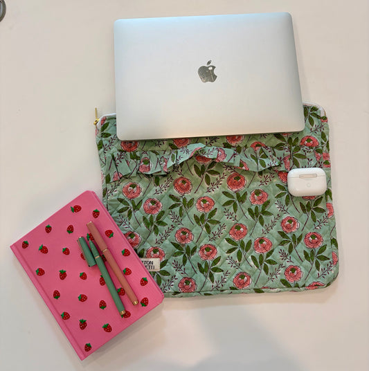 Bre Laptop/Book Sleeve