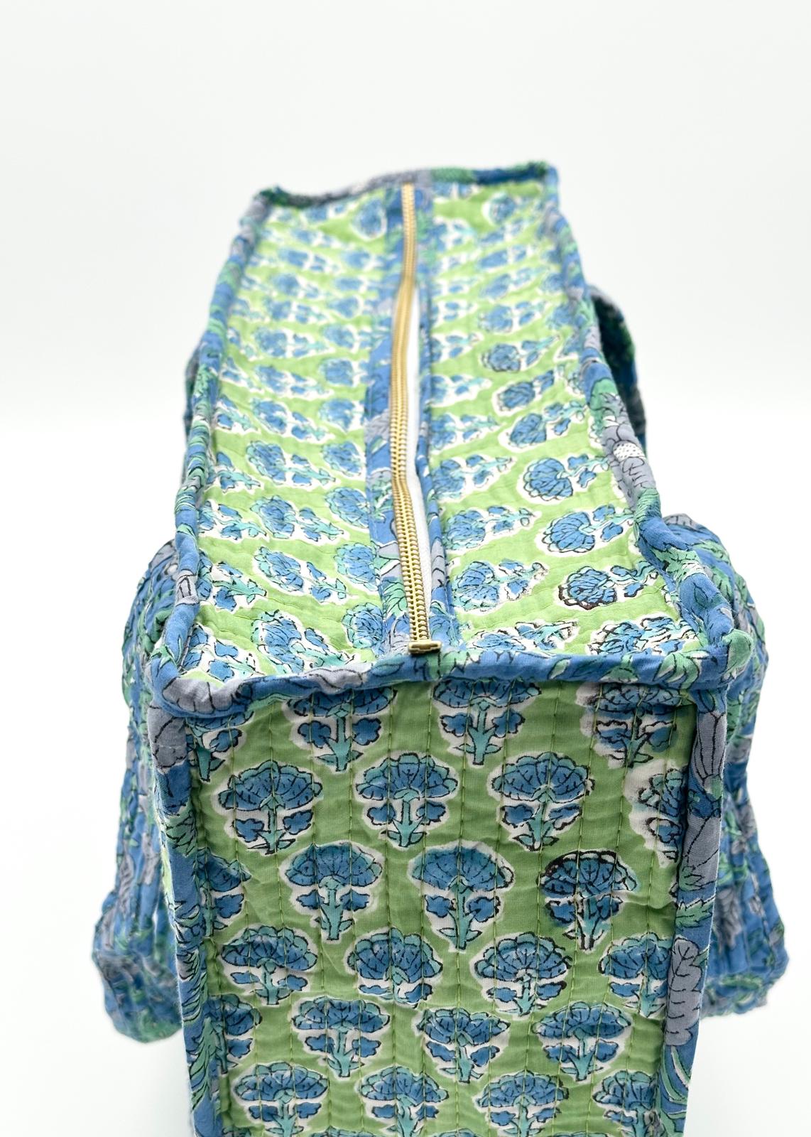 Lilypad Zipper Tote