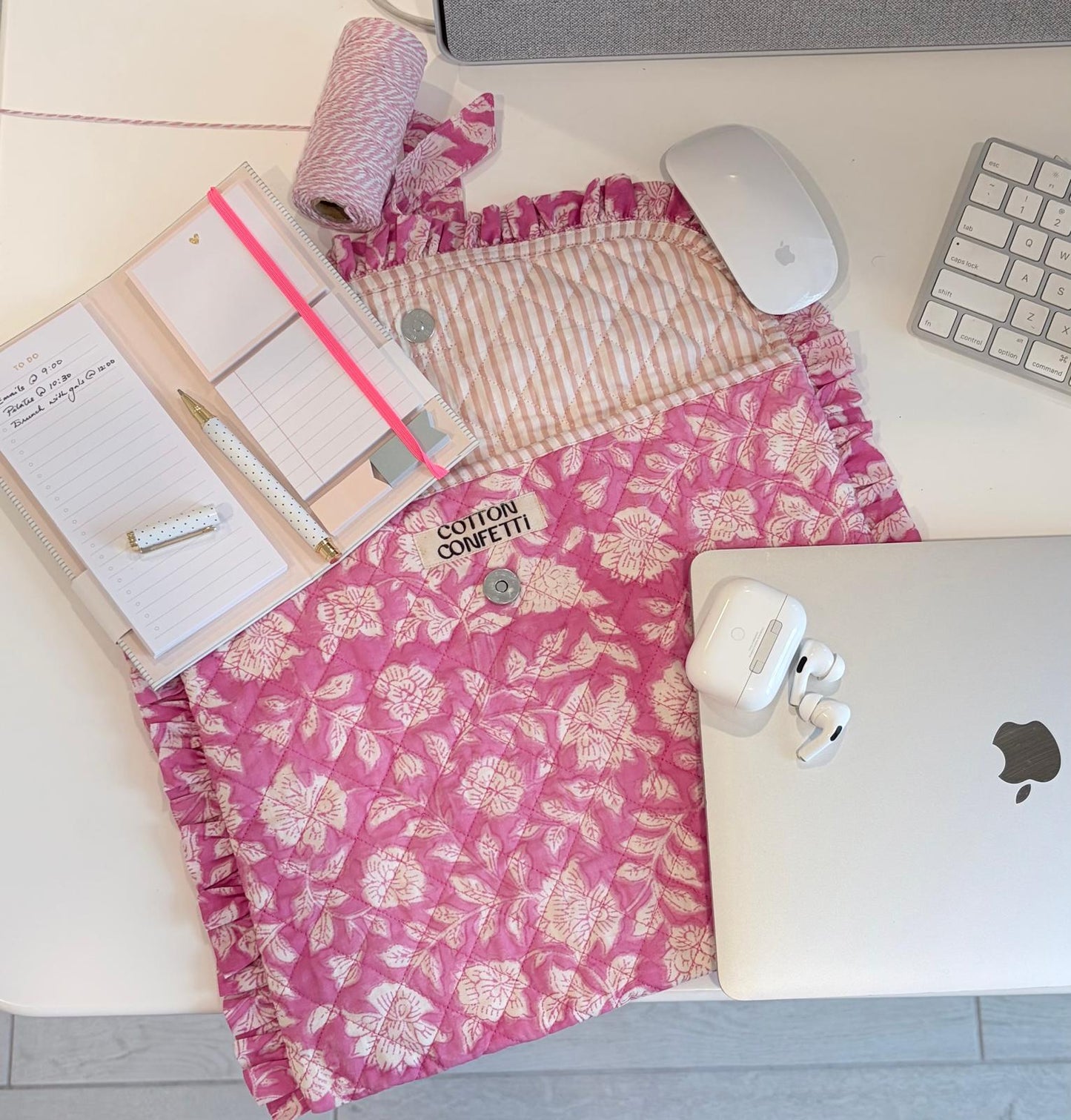 Misha Electronic Sleeve